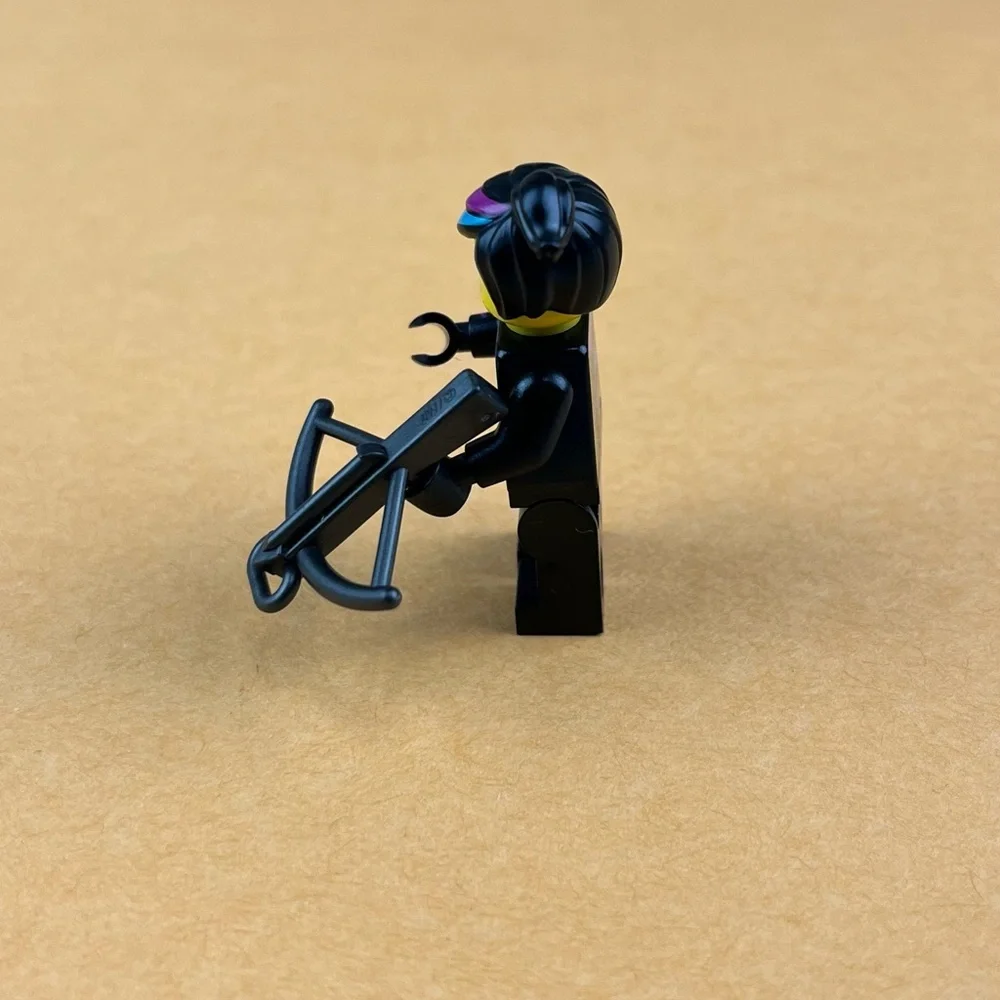 LEGO The Lego Movie 2 Lucy Wyldstyle Minifigure 70824 2